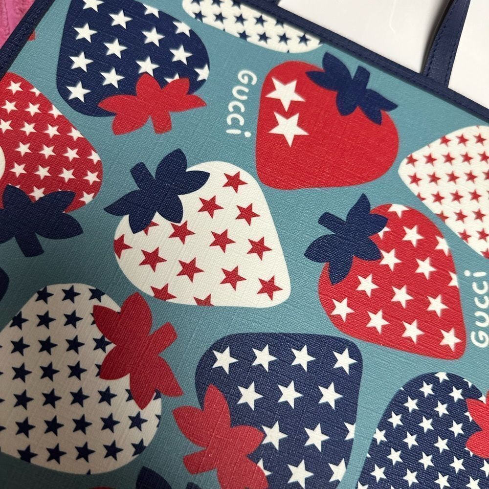 Brand new Kids Gucci tote bag brand new with Dust bag adults can use as… - Picture 3 of 7